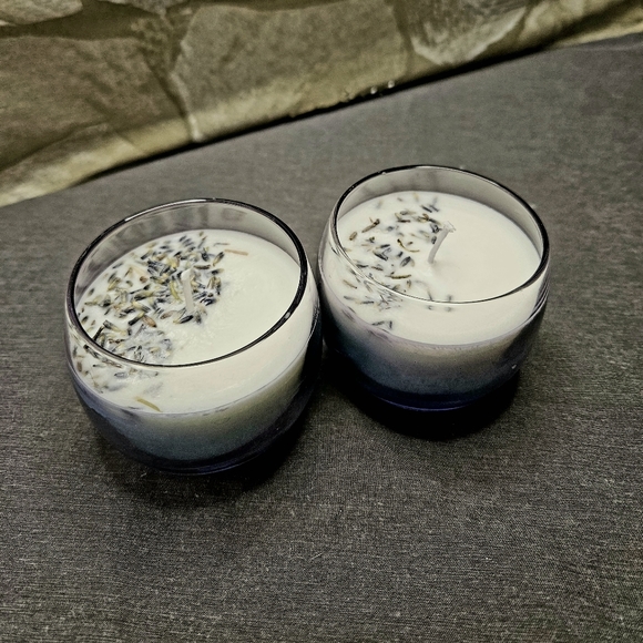 Botanical Soy Wax Candles - Picture 2 of 4